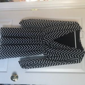 Black and white longsleeve dress